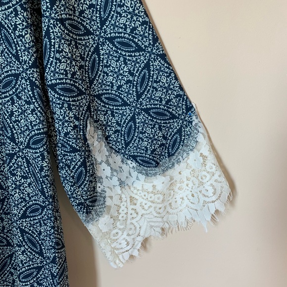 Blu Pepper Boho Bell Sleeve Shift Dress Size M NWT - Picture 2 of 8